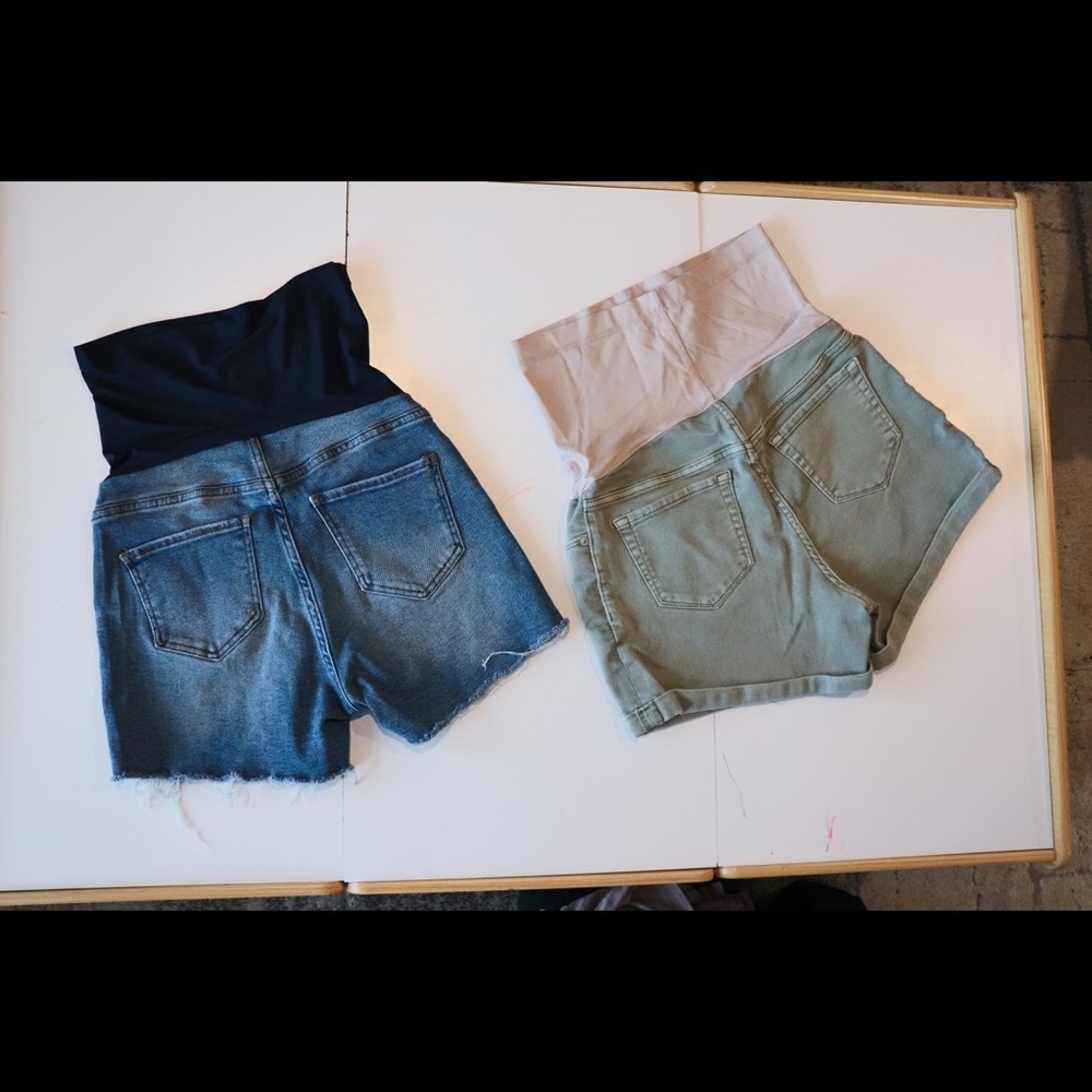2 Pair of Maternity Shorts